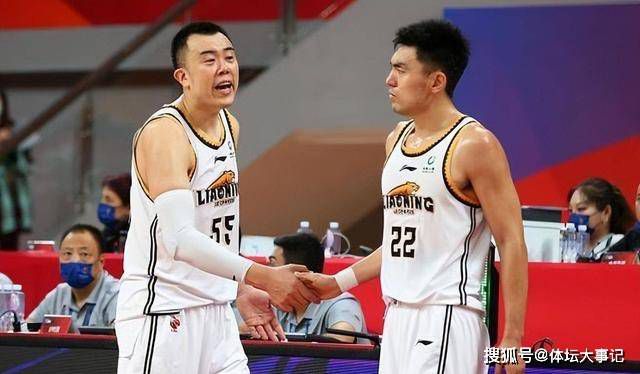 剧集《终极名单：黑狼》曝预告 探讨战争阴暗面 2025-08-01 8月1日，亚马逊惊悚剧集《终极名单》的前传《终极名单：黑狼》（The Terminal List: Dark Wolf）发布全新预告，“星爵”克里斯·帕拉特回归饰演詹姆斯·里斯也在预告中登场。