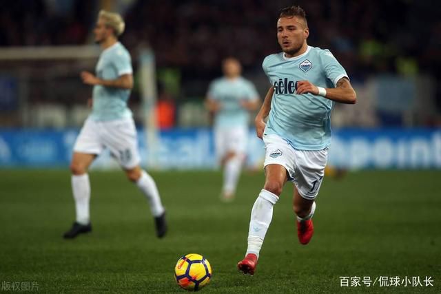 回顾被李翰祥选中的经过，甄珍说，那时她即将毕业，同学偷拿她的照片，帮她报名试镜。